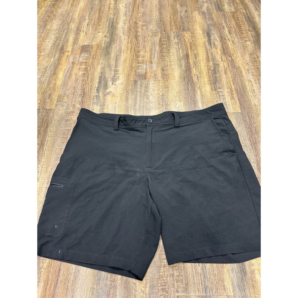 Magellan Outdoors Fish Gear Black Water Repellent Fishing Shorts 44 SGMGMF5704